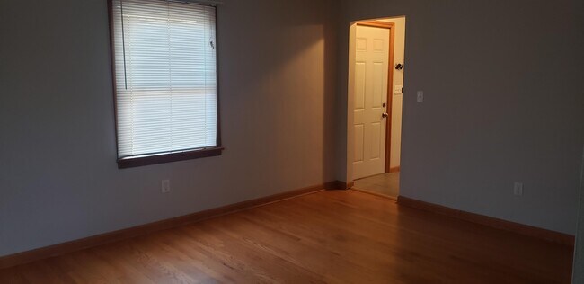 Foto del edificio - 2223 Carney Ave
