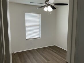 Building Photo - 1143 Desert Willow Ln