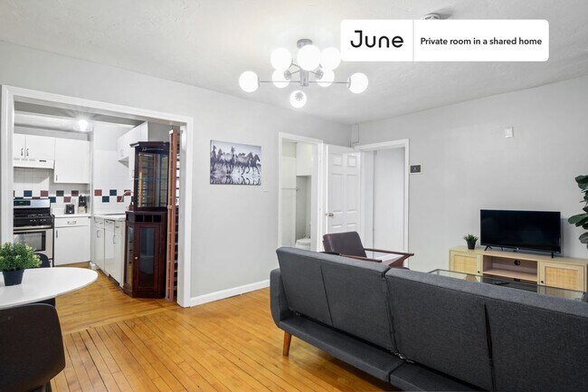 Foto del edificio - Room in Shared 2 bed/1.5 bath home in Newton Corner