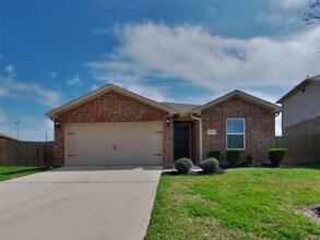 Building Photo - 540 Red Dusk Paint Dr