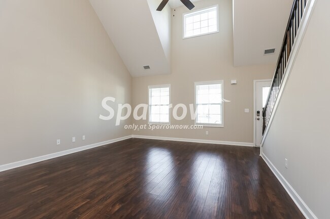 Building Photo - 1101 Merritt Hill Trail