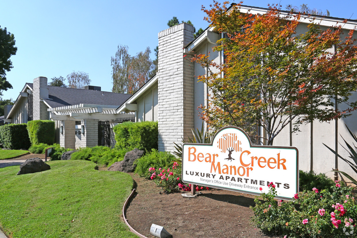 Foto principal - Bear Creek Manor