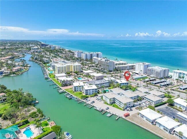 Foto del edificio - 1930 Gulf Shore Blvd N