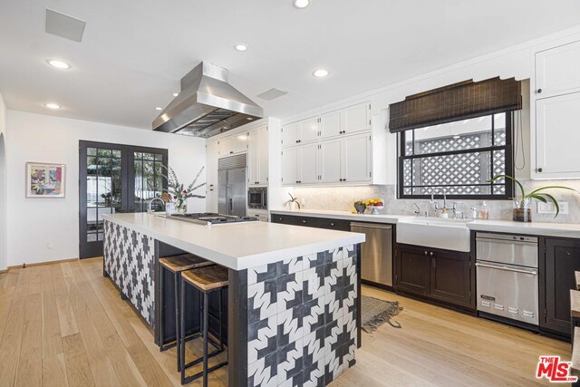 Foto del edificio - 24460 Malibu Rd