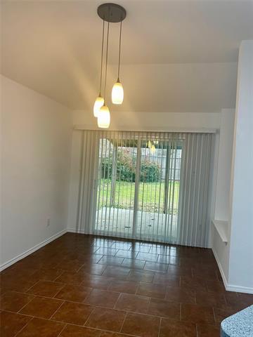 Building Photo - 2922 Custer Dr