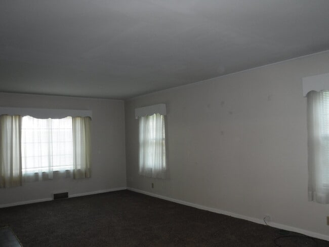 Foto del edificio - 1915 S 33rd St