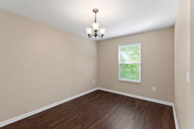 Foto del edificio - 289 N Bend Dr