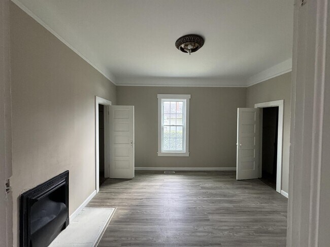 Foto del edificio - 2017 Lee High Dr NE