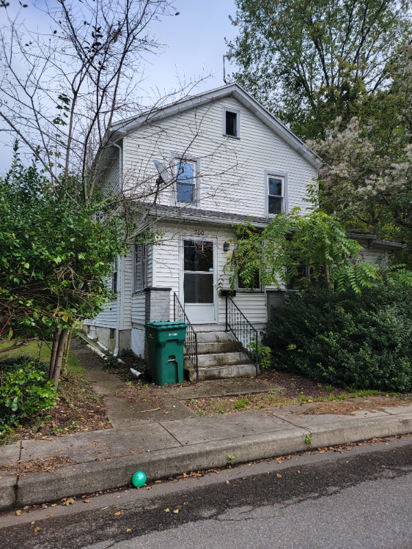 200 Meyers St, East Stroudsburg, PA 18301 House Rental in East