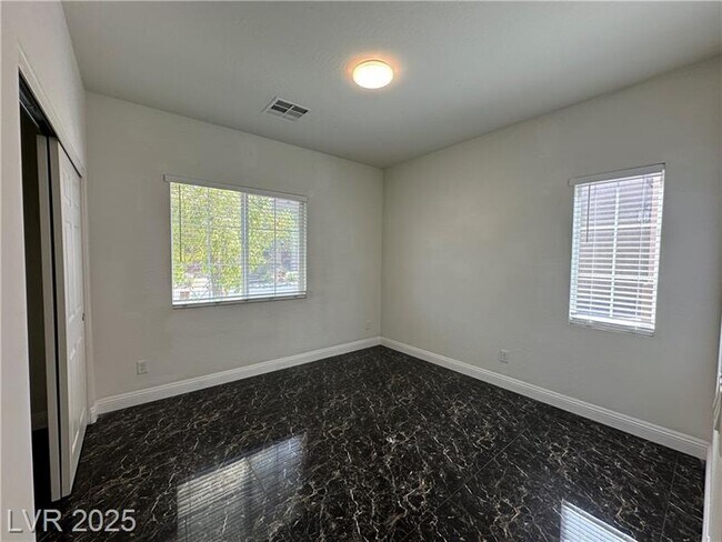 Building Photo - 7726 Pyrenees Park Dr