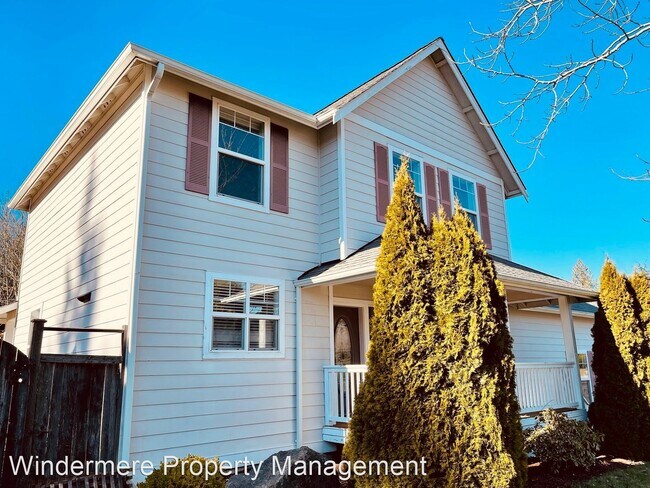 Foto del edificio - 3 br, 2.5 bath House - 1268 NE Cameo Ct