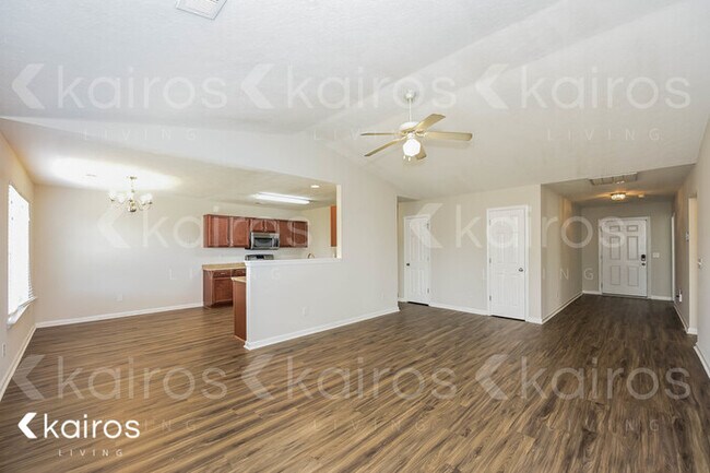 Building Photo - 261 Alexander Pointe Dr