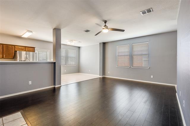 Foto del edificio - 6412 Courtyards Dr
