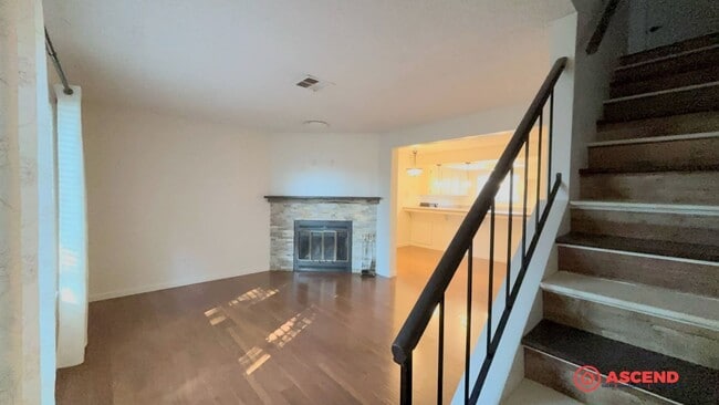 Building Photo - 7800 Westfield Rd