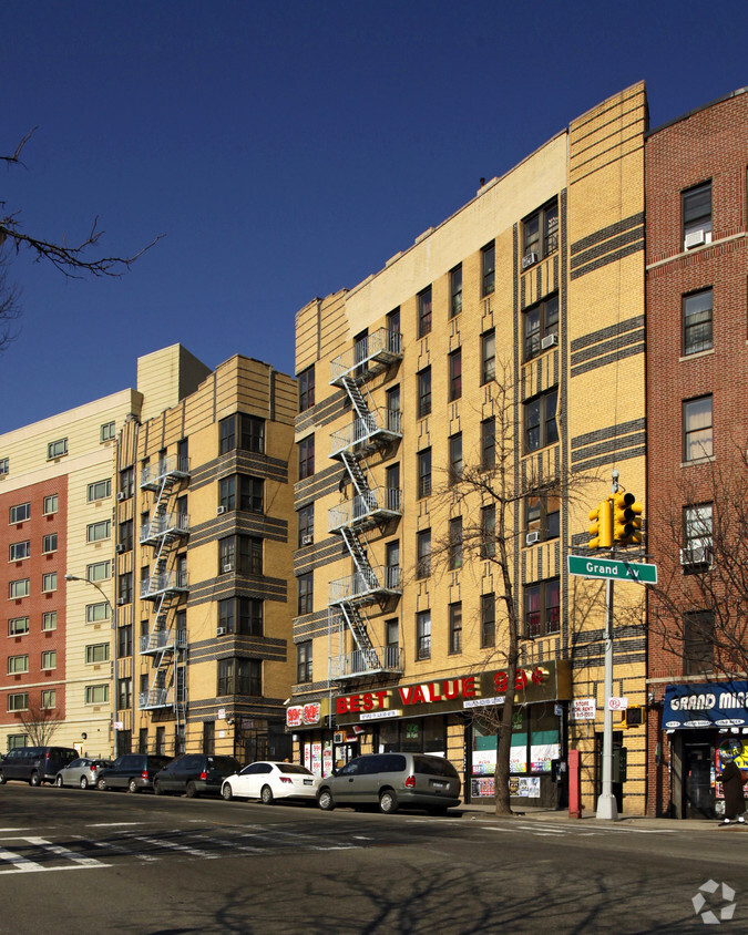 Building Photo - 25-29 W Tremont Ave