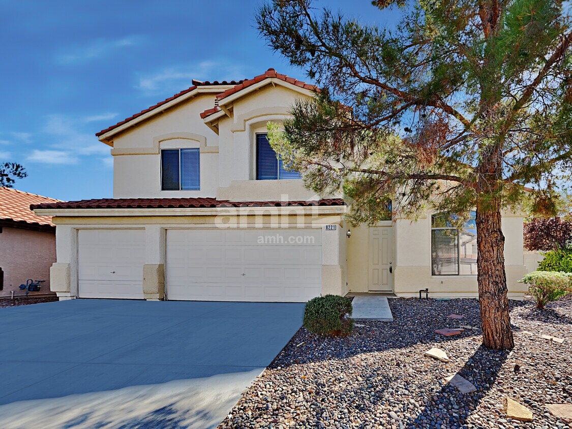 Foto principal - 8221 Woodland Prairie Avenue