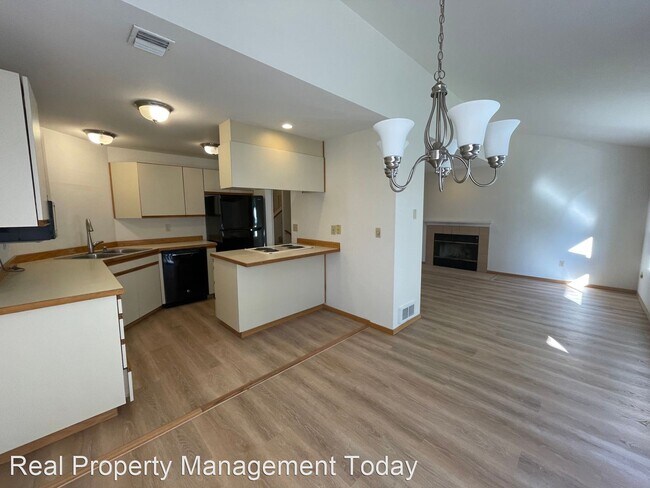 Building Photo - 2 br, 2 bath House - 1319 Contra Costa Ave...