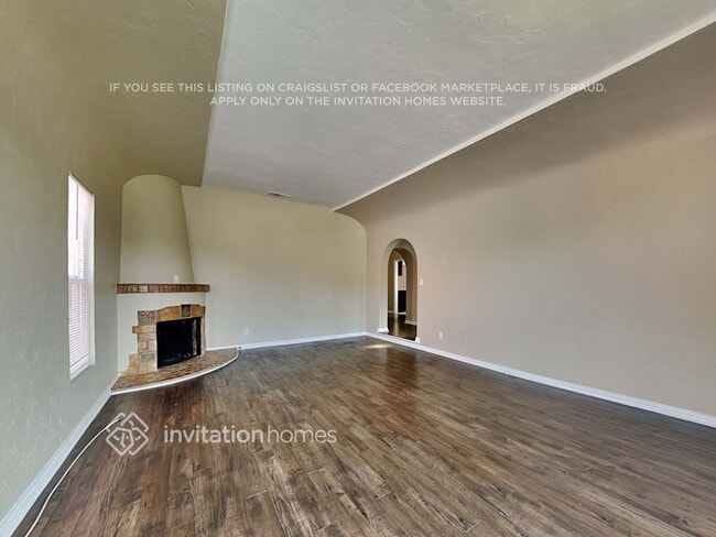 Building Photo - 3119 W 76th St