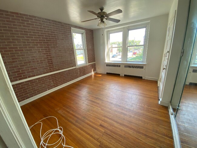 Building Photo - 3300 Disston St