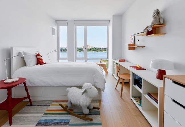 Interior Photo - 10 Halletts Point