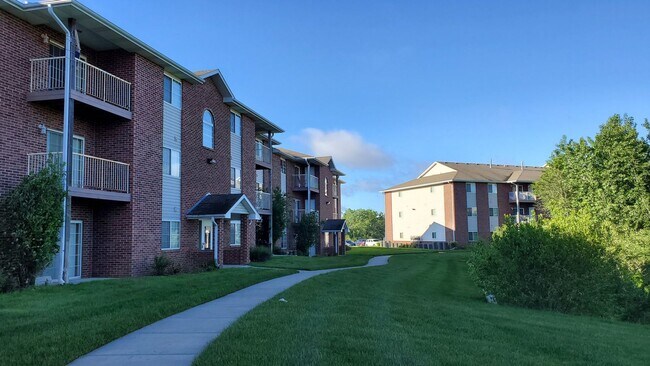 Building Photo - 1608 S Grandview Ave