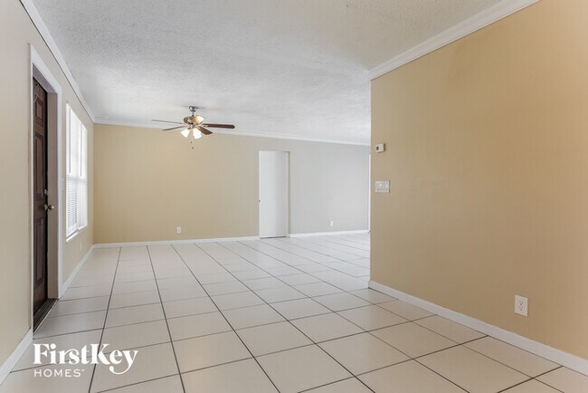 Building Photo - 2531 Blue Jay Turn