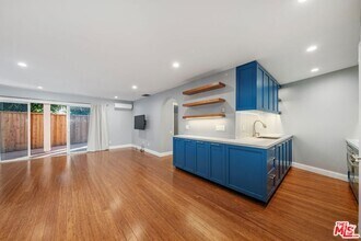 Building Photo - 2045 4th St