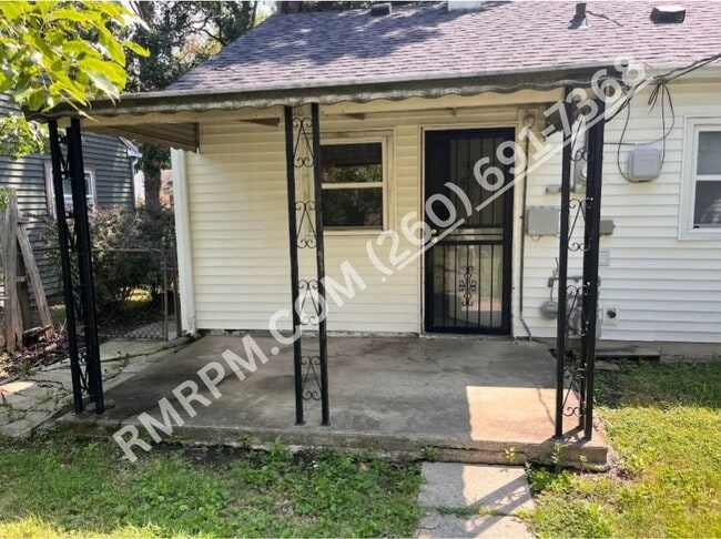 Building Photo - 4414 Oliver St