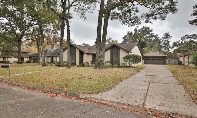 Foto del edificio - 3810 Haven Pines Dr