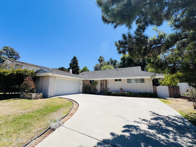 Building Photo - 1287 Knollwood Dr