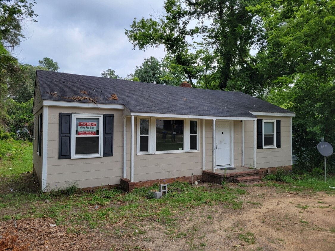 Primary Photo - 2417 Ruby Dr