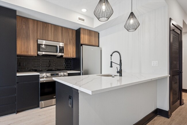 Building Photo - The Conduit on 2nd