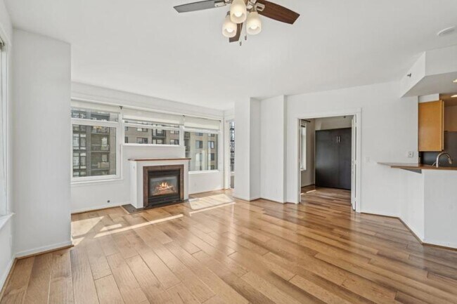 Foto del edificio - 2 bedroom in Seattle WA 98121