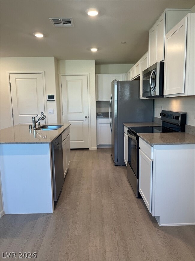 Foto del edificio - 1578 Dom River Dr