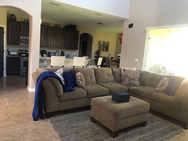 Foto del edificio - 3402 McCormick Woods Dr - 4 bds 3.5 ba - A...