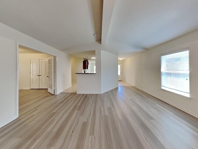 Building Photo - 22726 Bauer Sky Dr
