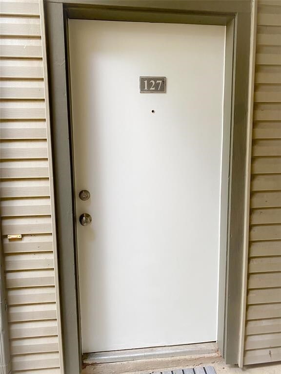 Primary Photo - 9707 Richmond Ave.