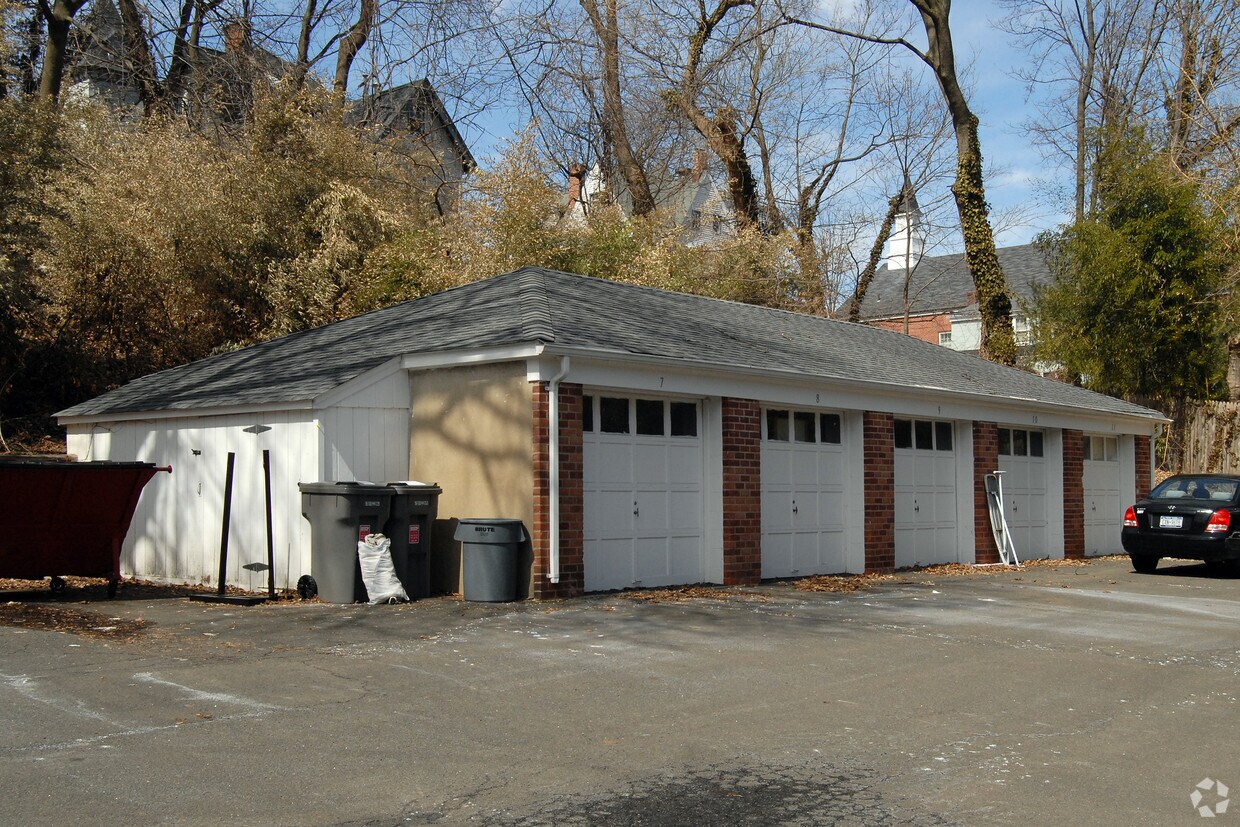 Foto del edificio - 170 Piermont Ave