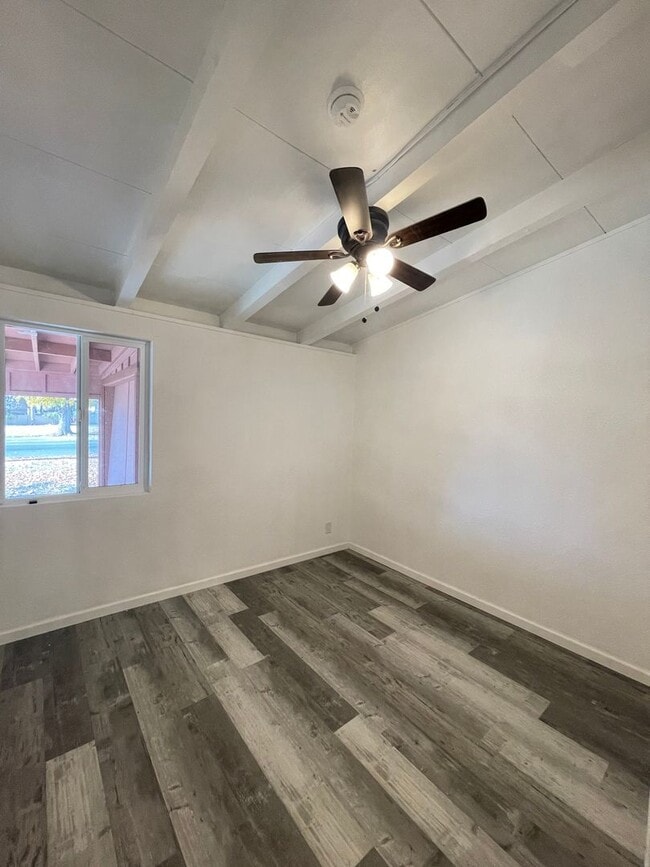 Building Photo - Updated single story