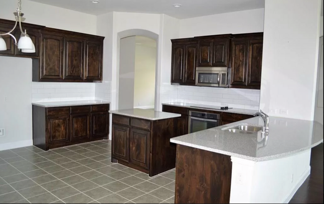 Foto del edificio - 4416 Oak Bluff Dr