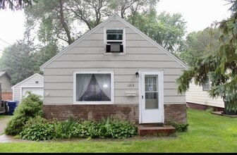 Building Photo - 1213 N Aurdal Ave