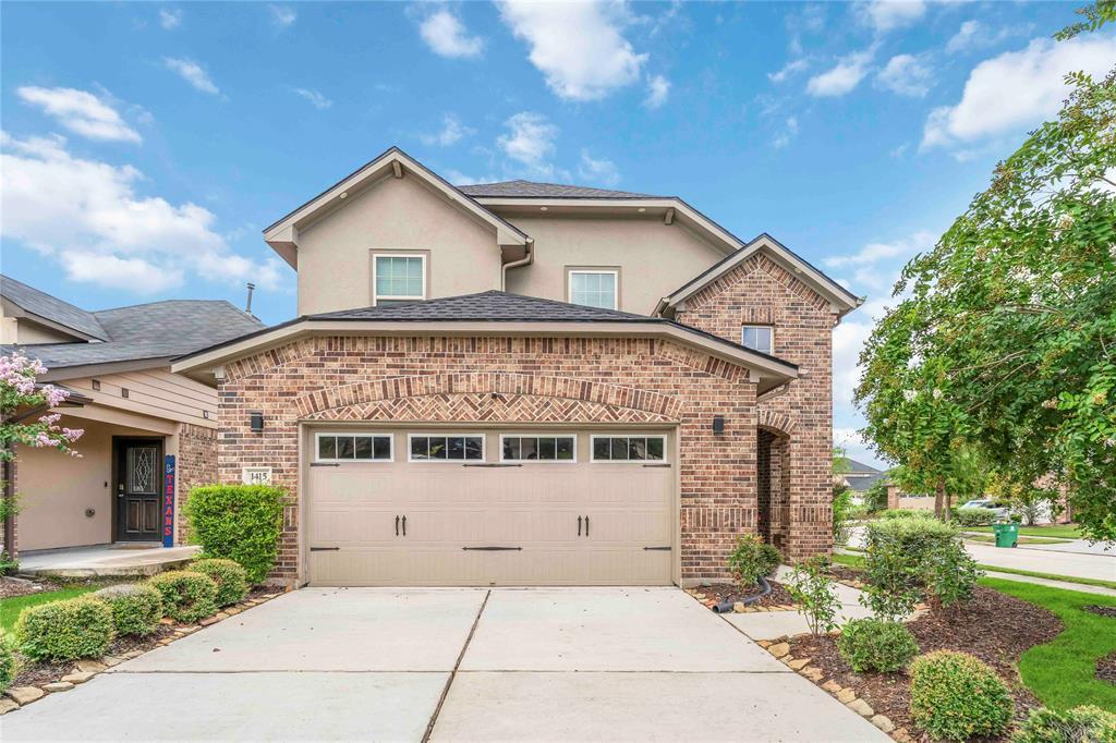 Foto principal - 1415 Woods Lake Ct