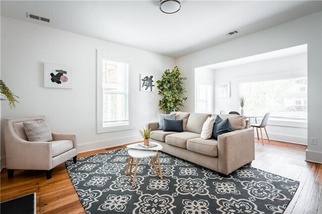 Foto del edificio - 1359 Finley St NE