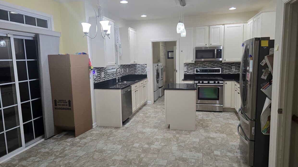 Foto del edificio - 54 Homestead Dr