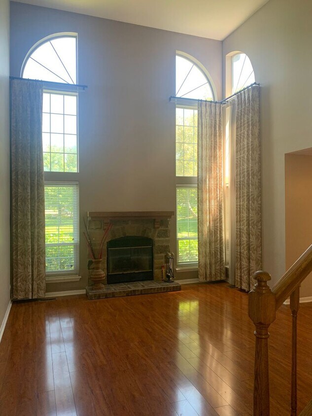 Foto principal - 2326 County Farm Ln