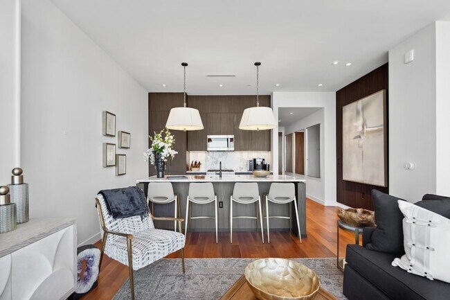 Foto del edificio - 160 2nd Ave S