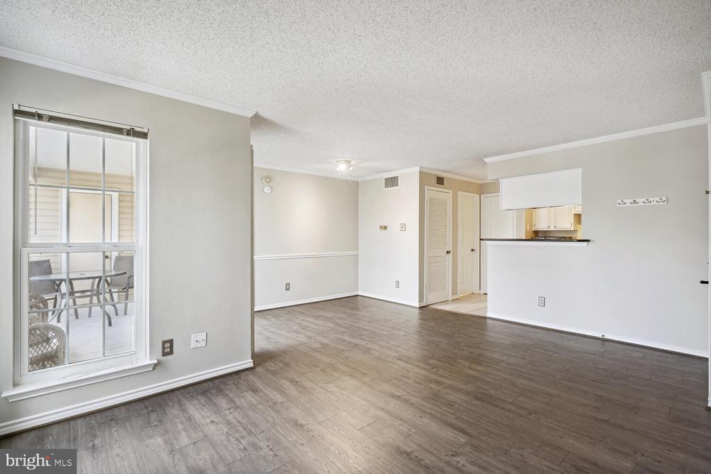 1536 Lincoln Way Unit 203, McLean, VA 22102 Room for Rent in McLean, VA