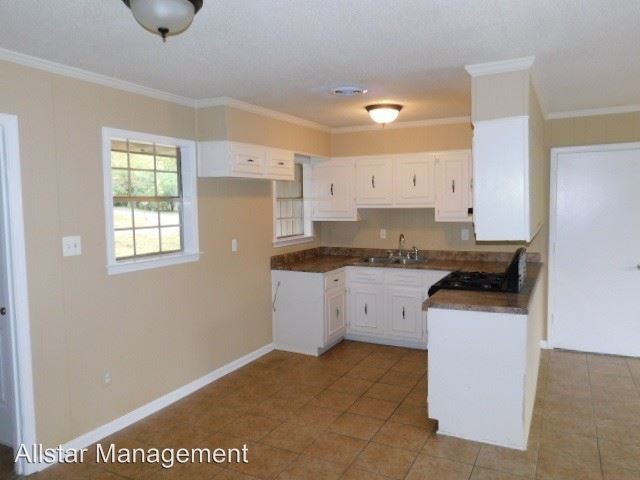 Foto del edificio - 3 br, 2 bath House - 5846 Twin Lakes Dr