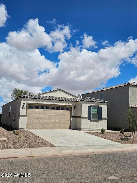 Building Photo - 1442 W Pima Ave