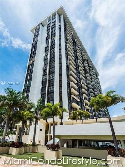 Primary Photo - 1865 Brickell Ave